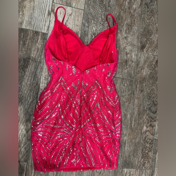 Stunning Pink Sequin Dress - Picture 4 of 9